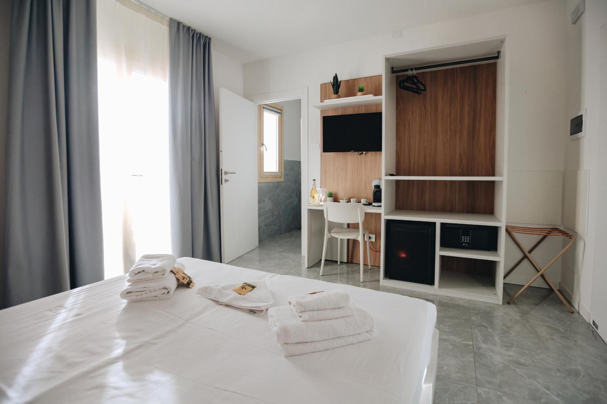 Ranalli Palace Affittacamere Peschiera del Garda